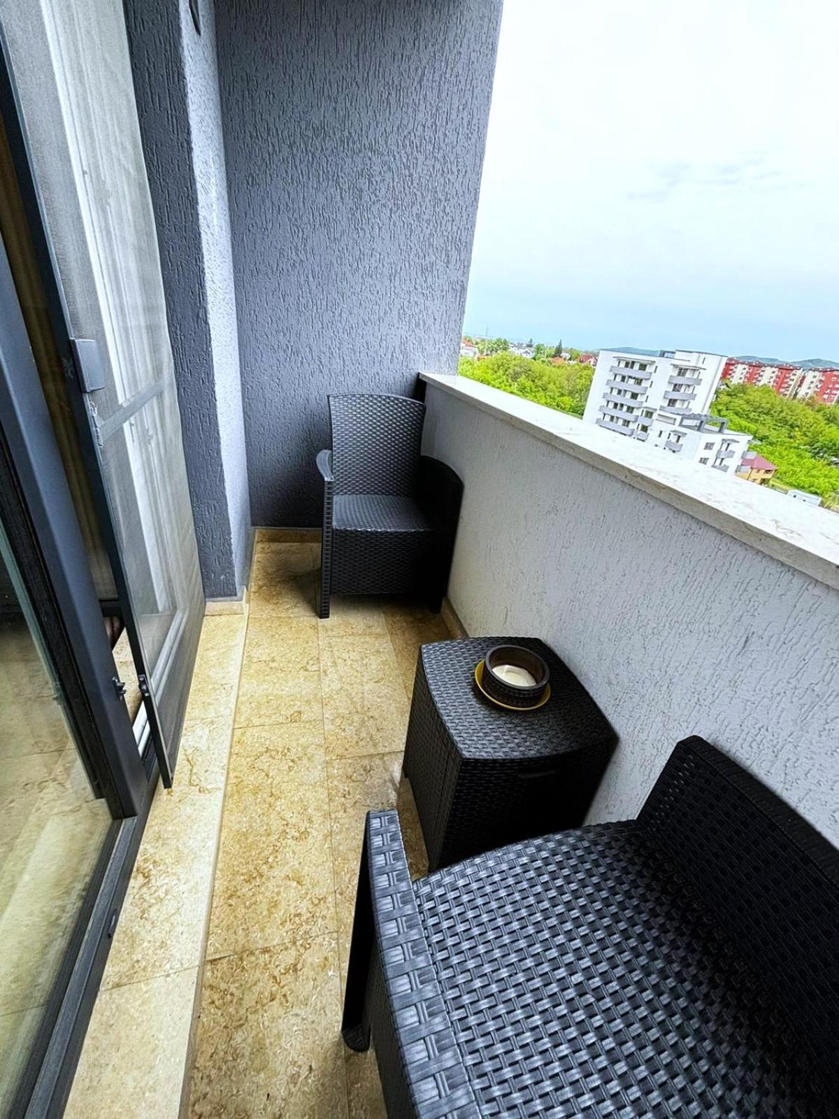 Sky View - Free Parking Apartment Iasi Exterior photo